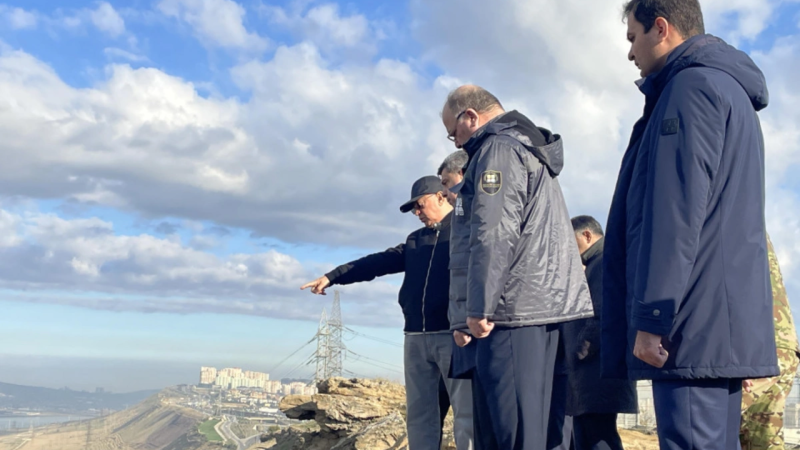 Kəmaləddin Heydərov uçqun təhlükəsi olan yerdə