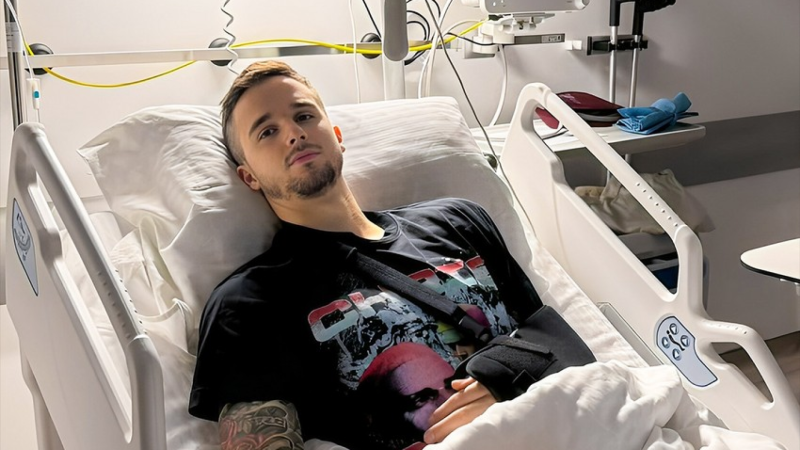 Sabahın futbolçusu əməliyyat olunub