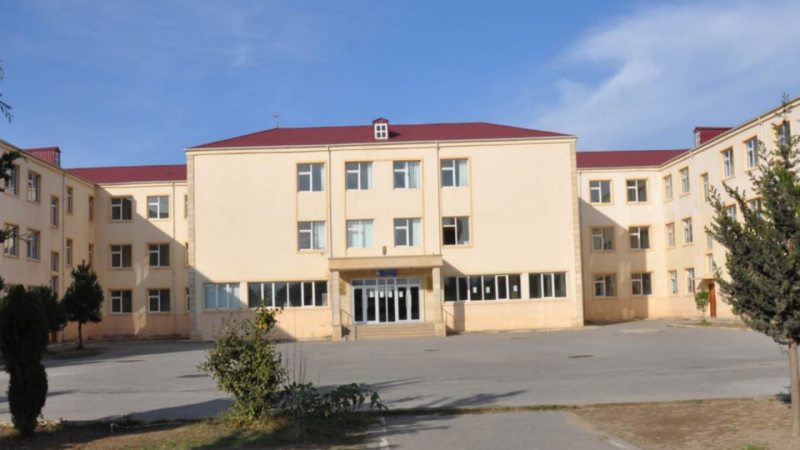 Bakıda dəhşətli hadisə: məktəbli bıçaqlandı