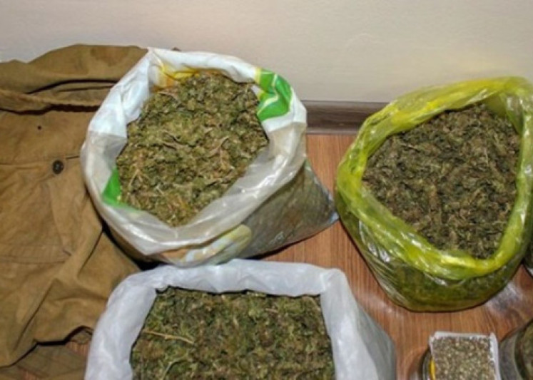 12 kiloqramdan çox NARKOTİK TAPILDI