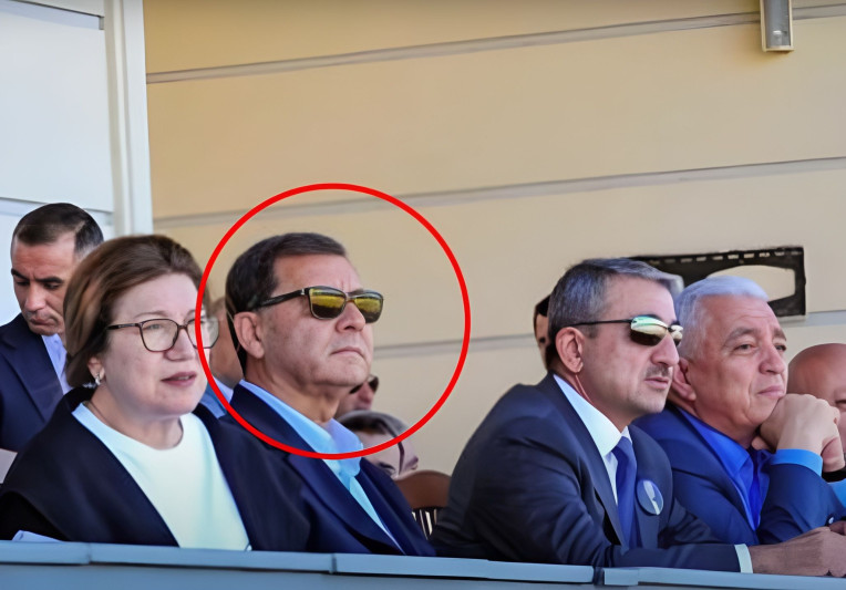 Nəcməddin Sadıkov xalq içinə çıxdı