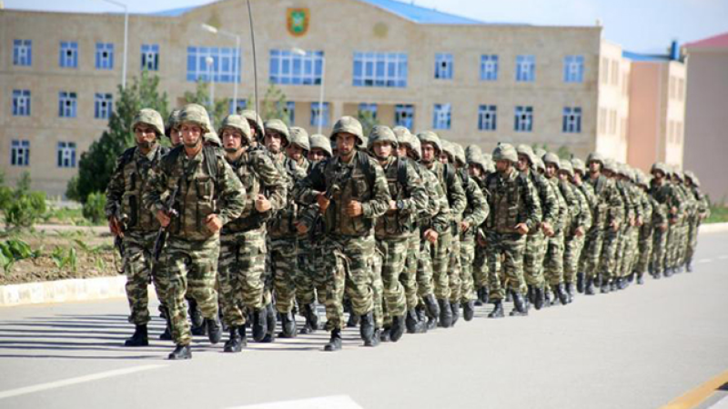 Paytaxtda faciə: Ər və arvad evdə ölü tapıldı