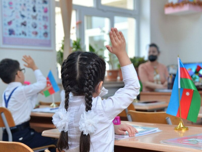 Bu gündən bəzi məktəblərdə dərslər başlayıb