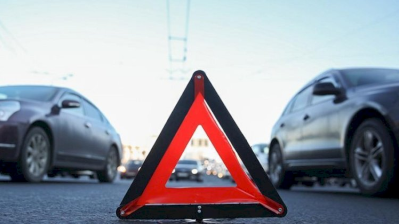 Pirallahıda 44 yaşlı kişini avtomobil vurdu