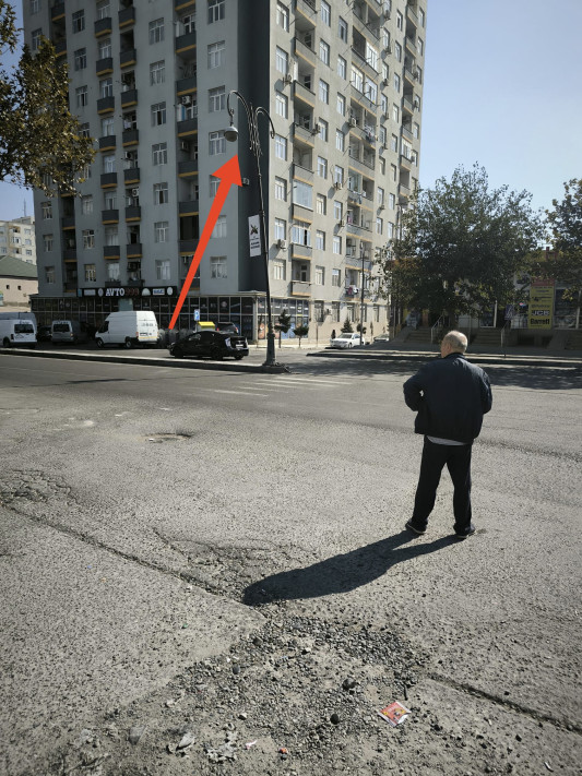 Xırdalanda “gözəgörünməz” piyada keçidləri, zülmət küçələr - ŞİKAYƏT - VİDEO/FOTO