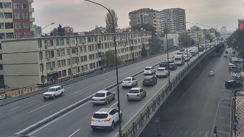 Bakıda bu yollarda tıxac var - SİYAHI