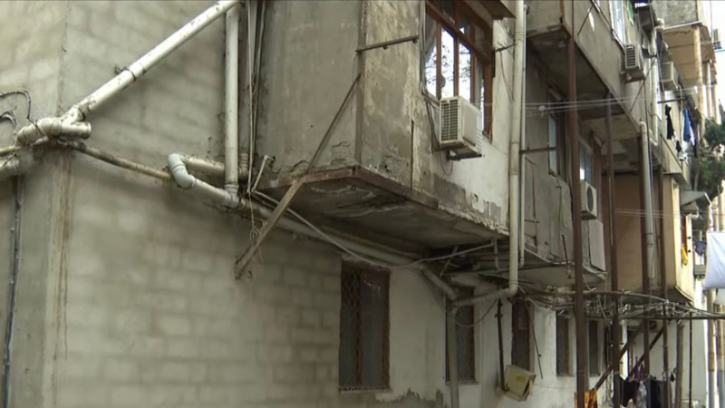 Yasamalda yataqxana təhlükə saçır, hər an uça bilər - VİDEO