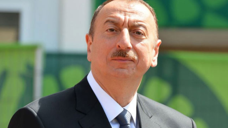 İlham Əliyev Bakıda Mərkəzi Parkın üçüncü hissəsinin açılışında iştirak edib - YENİLƏNİB - FOTO
