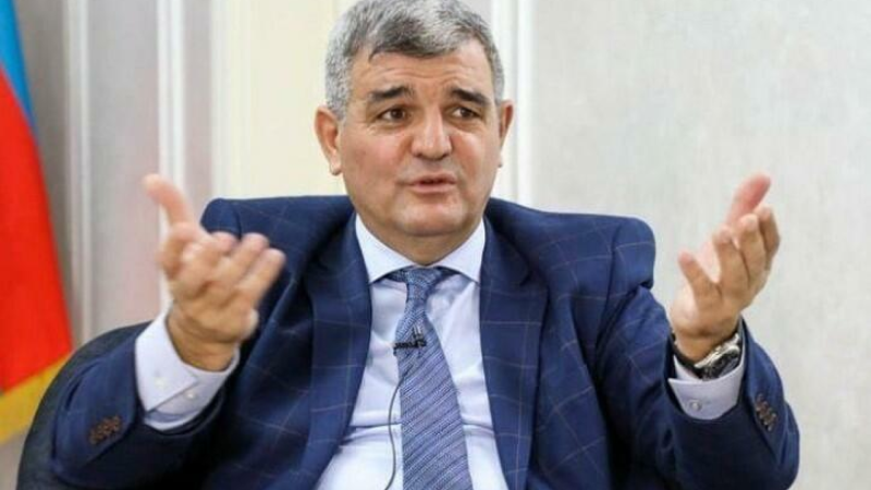 “Yasamalda yaşayan müəllim Pirşağıya işə gedir” - NARAZILIQ