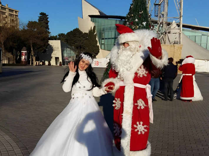 Bakıda Şaxta baba və Qar qız olmayacaq?