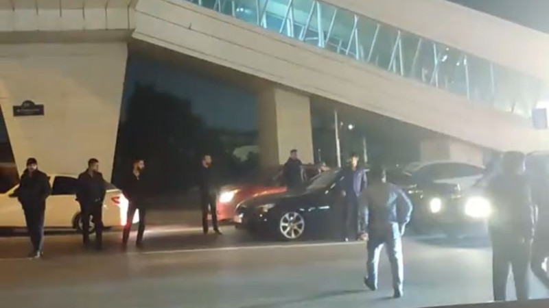 Bakıda ağır qəza - Piyada keçidinin altında öldü + VİDEO 