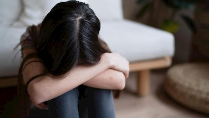 Bakıda 13 yaşlı qız bir kilo qızıl oğurlayıb sevdiyi oğlana verdi