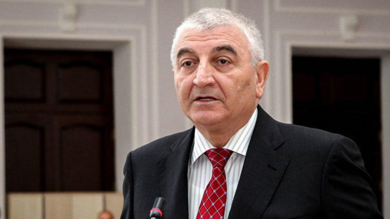 “3 minə yaxın şəxs namizədliyini irəli sürüb”