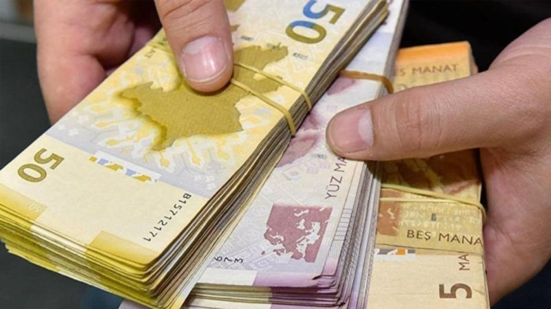 Bakıda ŞOK OLAY: İşlədiyi şirkətin soyuducularını satdı