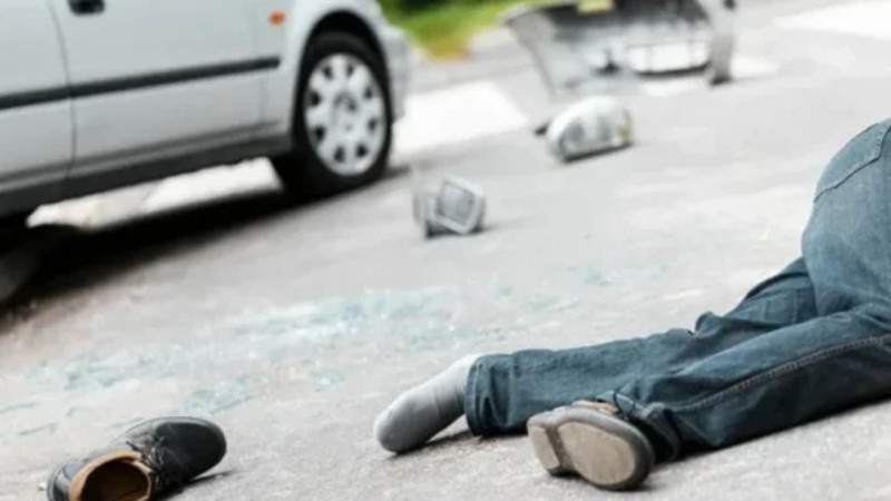 Bakı sakinini maşın vurub