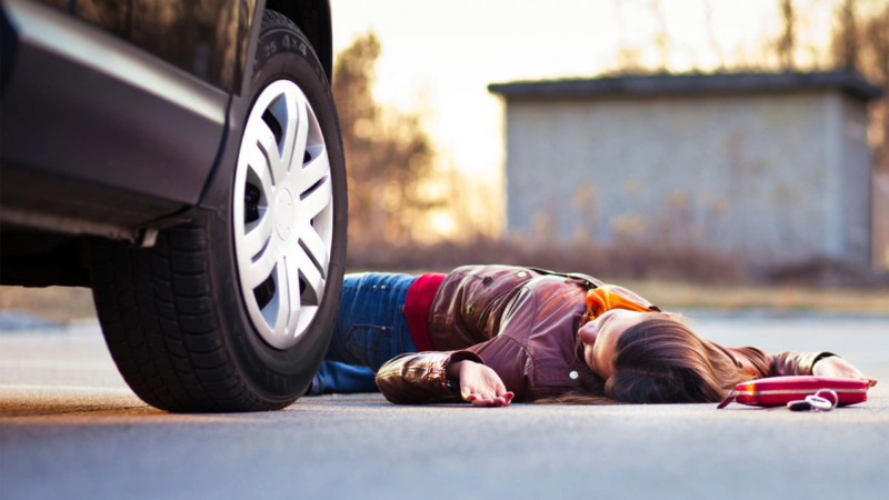 Bakıda 55 yaşlı qadını avtomobil vurub