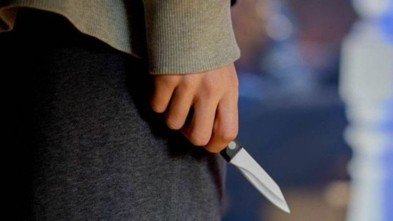 Məktəbdə şagird yoldaşını yaraladı, tutuldu - YENİLƏNİB