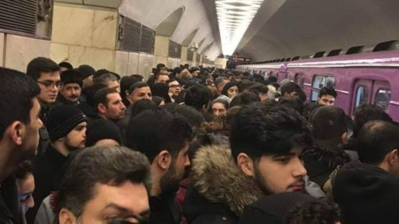 Metroda qatarlar arasındakı interval YEDDİ DƏQİQƏNİ keçdi