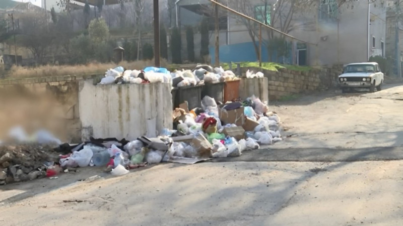 Badamdarda tullantılar daşınmadığına görə antisanitar vəziyyət hökm sürür - VİDEO 