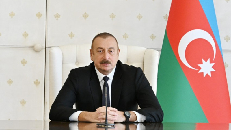 Prezident təyyarə qəzası ilə bağlı müşavirə keçirib - YENİLƏNİB