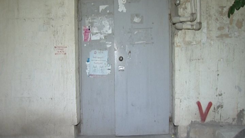 Sakinlər 5 gündür liftsiz qalıb - ŞİKAYƏT