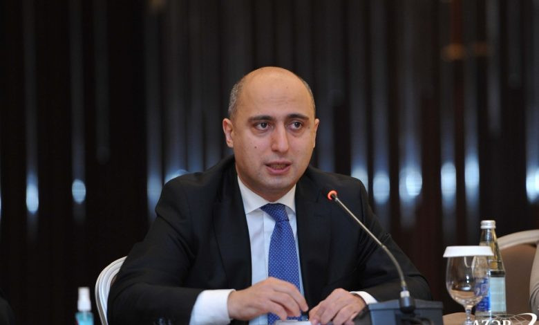 Emin Əmrullayev 20 il vaxt istəyir