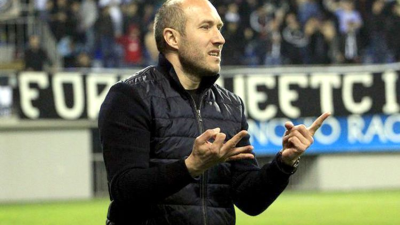 Sumqayıt azarkeşləri “Neftçi”nin baş məqçisindən və ailəsindən üzr istəyiblər