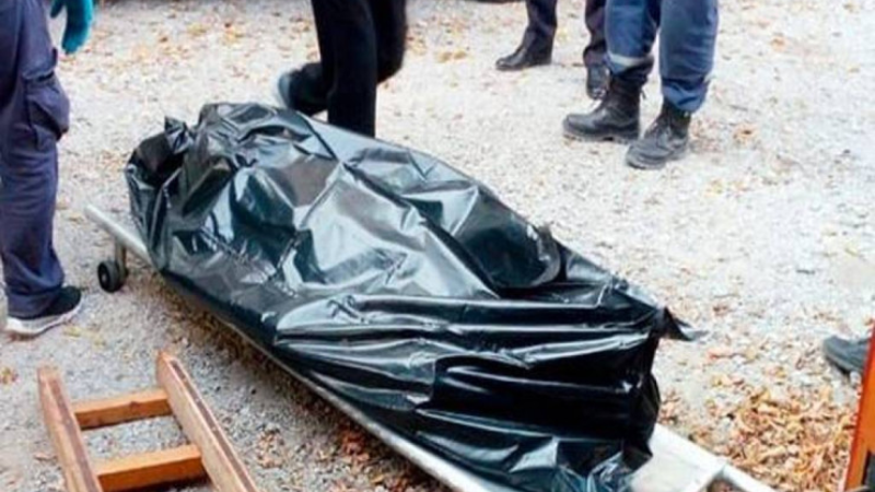 Bakıda evdən çürümüş qadın meyiti tapıldı