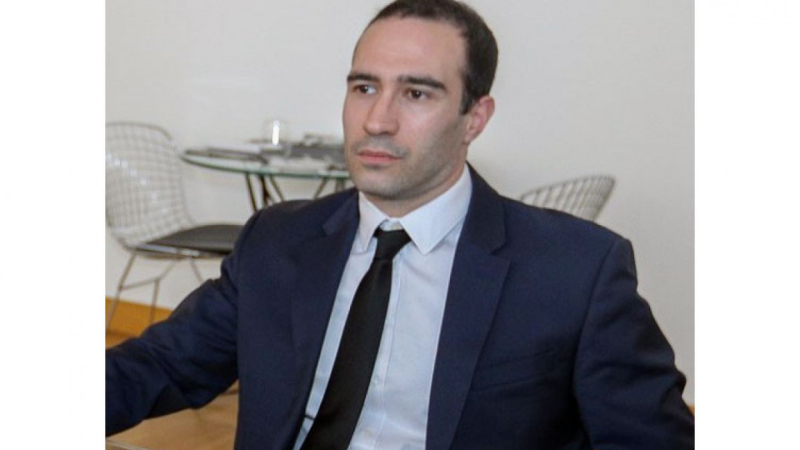 Fransaya casusluqda ittiham edilən şəxslərin məhkəməsi başlayır