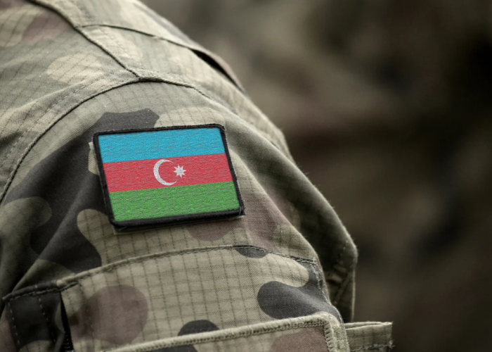 Hərbçilərə Bakıda mənzil veriləcək