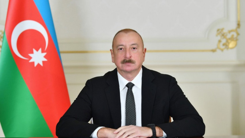 İlham Əliyev Heydər Əliyevin anım günü ilə bağlı paylaşım etdi