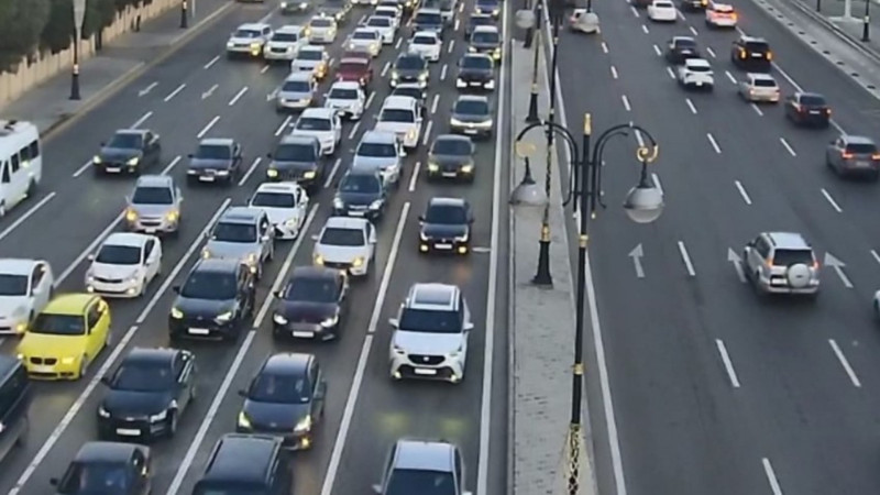 Hazırda Bakıda tıxac olan yollar - SİYAHI