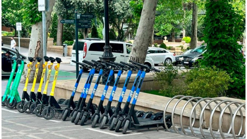Bakının 6 küçəsində skuter parklanma məntəqəsi yaradılıb