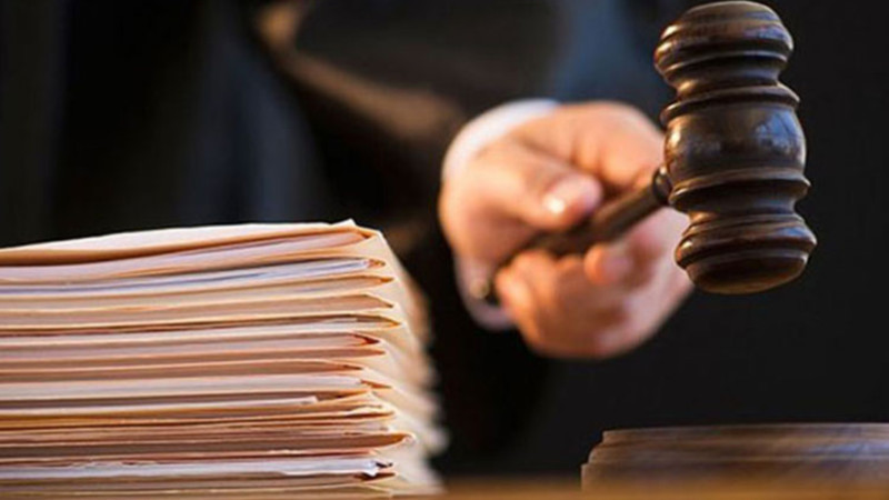 Mərkəzi Univermağın qızıl alverçilərinin 186 min manatı necə ələ keçirilib?