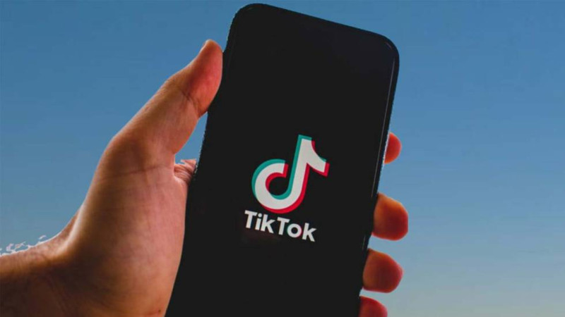 Azərbaycanda TikTok qadağan olunmalıdır? – VİDEOSORĞU