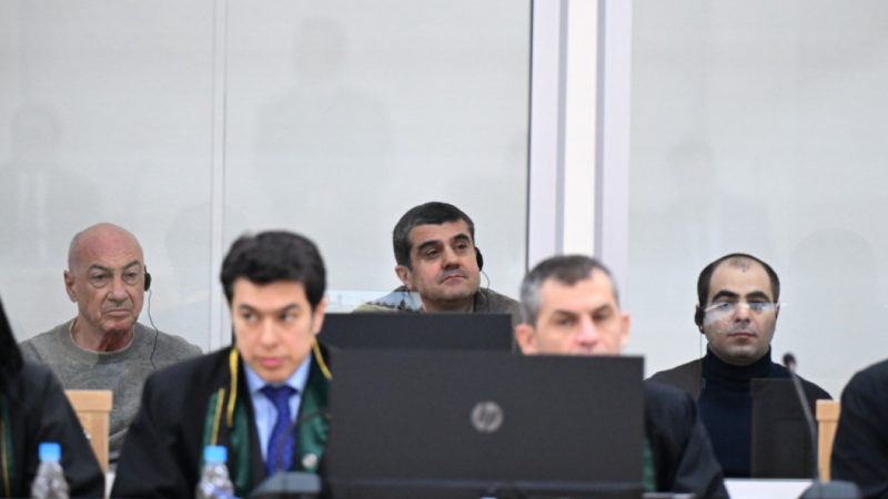 Araik Arutyunyan və digərlərinin məhkəməsi bu gün davam edəcək
