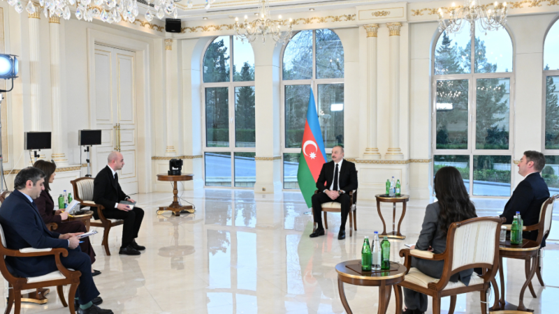 Prezident İlham Əliyev yerli televiziya kanallarına müsahibə verib - VİDEO
