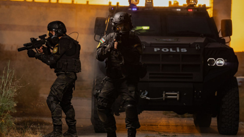 İrandan gələn bəlaya Bakıda son qoyuldu - Polisdən XÜSUSİ ƏMƏLİYYAT - VİDEO