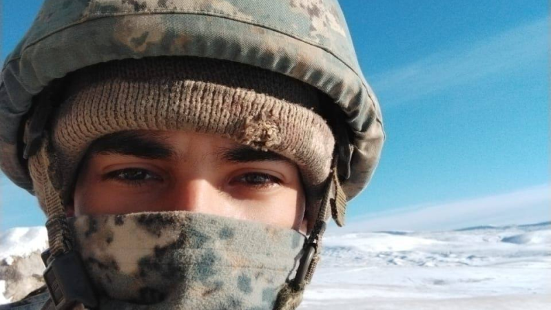 Azərbaycan Ordusunun əsgəri odlu silahla özünü öldürüb - FOTO