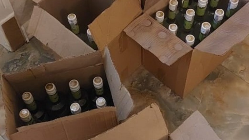 Bakıdakı şadlıq sarayında saxta alkoqollu içkilər aşkarlandı