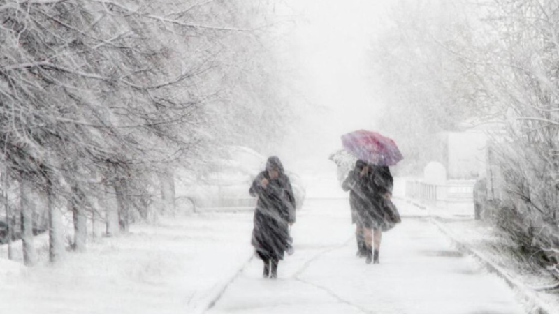 Bakının bu ərazilərinə qar yağır