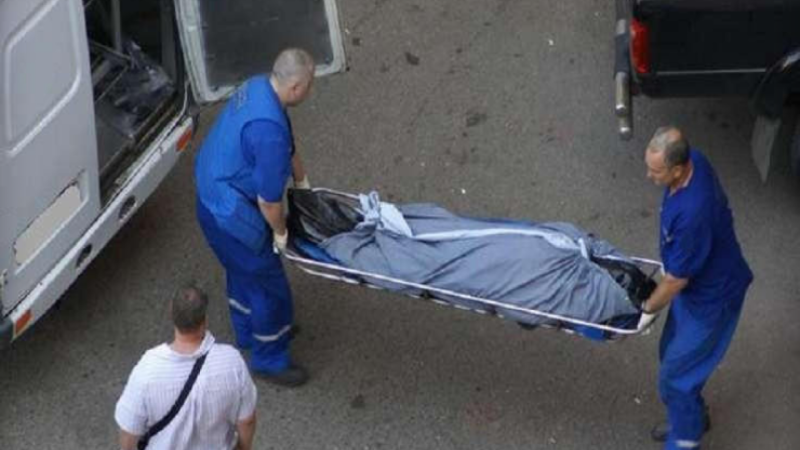 Bakıda kişi kafedə qəfil öldü