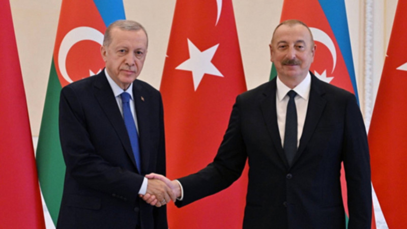 Ərdoğan İlham Əliyevə zəng etdi