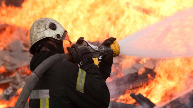 Xırdalanda mebel sexi yandı – VİDEO