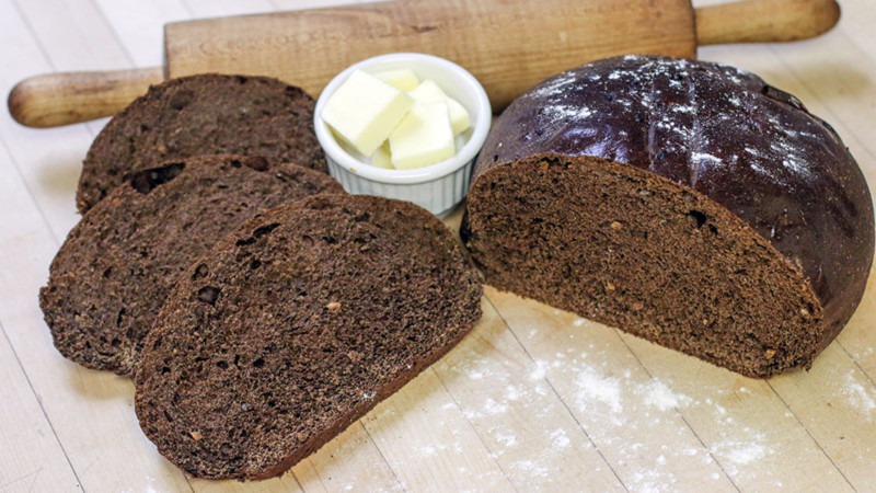 “Sahibkarlar ağ unu rəngləyib saxta qara çörək hazırlayırlar” – ŞOK İDDİA