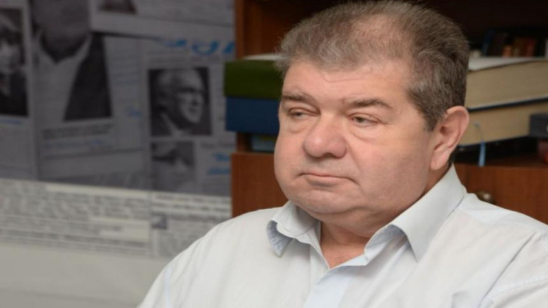 Nizaməddin Şəmsizadə vəfat etdi