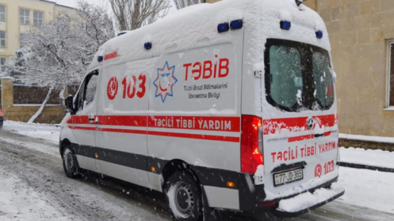 Qarlı havaya görə 292 nəfər həkim çağırdı
