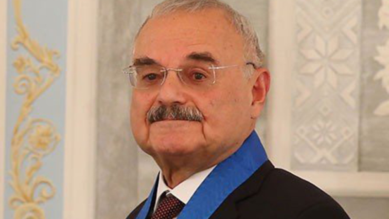 “Gəl anamın pasportunu sənə göstərim, gör ermənidir?” – Artur Rasi-zadə