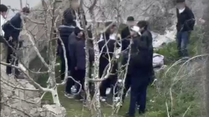 Bakıda şagird bullinqə məruz qalıb - VİDEO