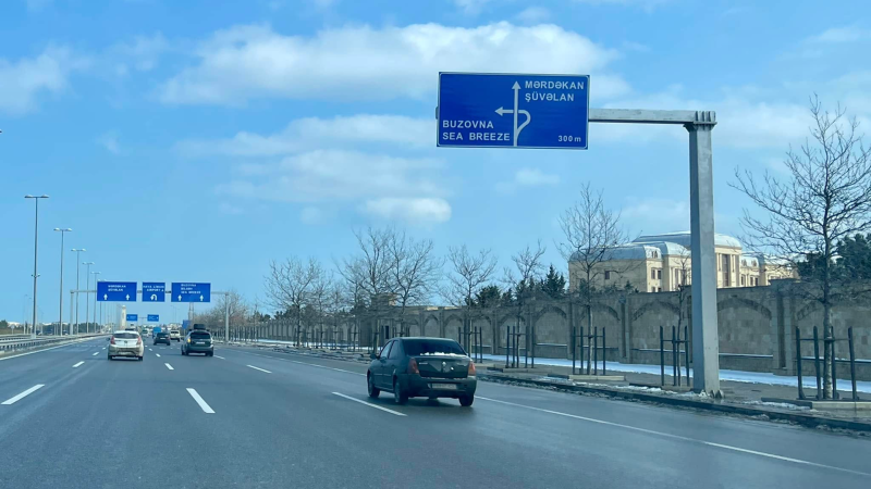 Yol nişanlarındakı Nardaran adı niyə dəyişdirilib? - Foto